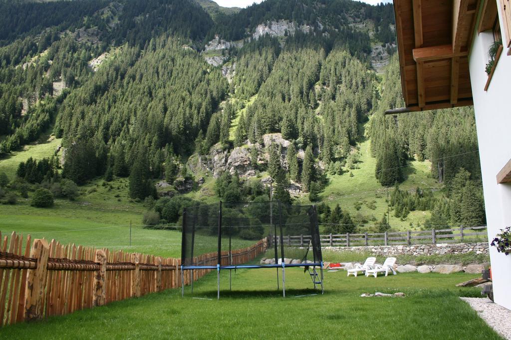 Ferienhaus "Larch Soge" Διαμέρισμα Racines Εξωτερικό φωτογραφία