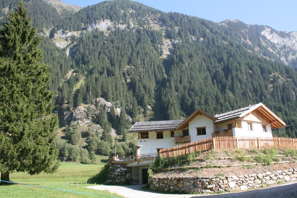 Ferienhaus "Larch Soge" Διαμέρισμα Racines Εξωτερικό φωτογραφία